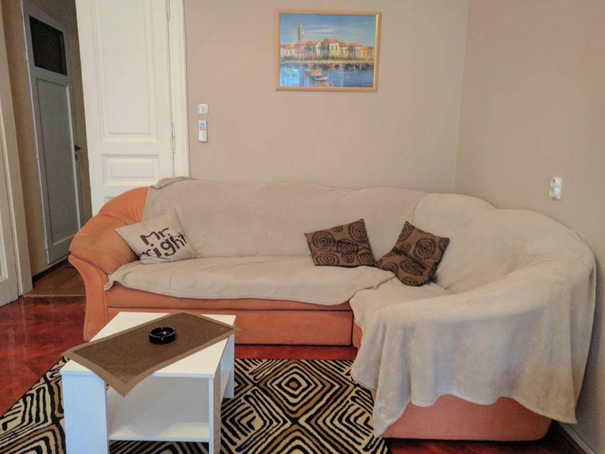 Apartman Prvi Red Do Mora Crikvenica Exterior photo