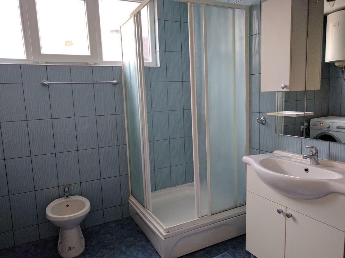 Apartman Prvi Red Do Mora Crikvenica Exterior photo